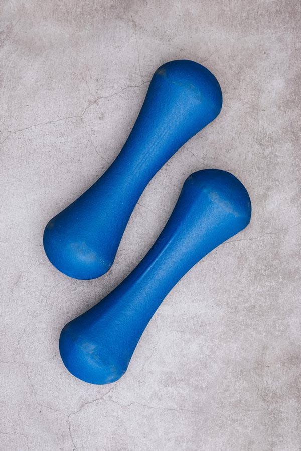 chiropractor-back-pain-healthcare-tool-device